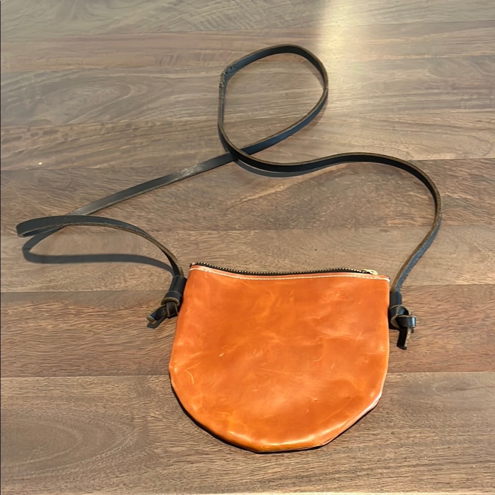 Fitzy.ca Brown Leather Crossbody Bag